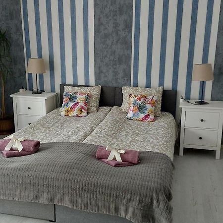 チェホチネクApartament 42Cアパートメント 部屋 写真