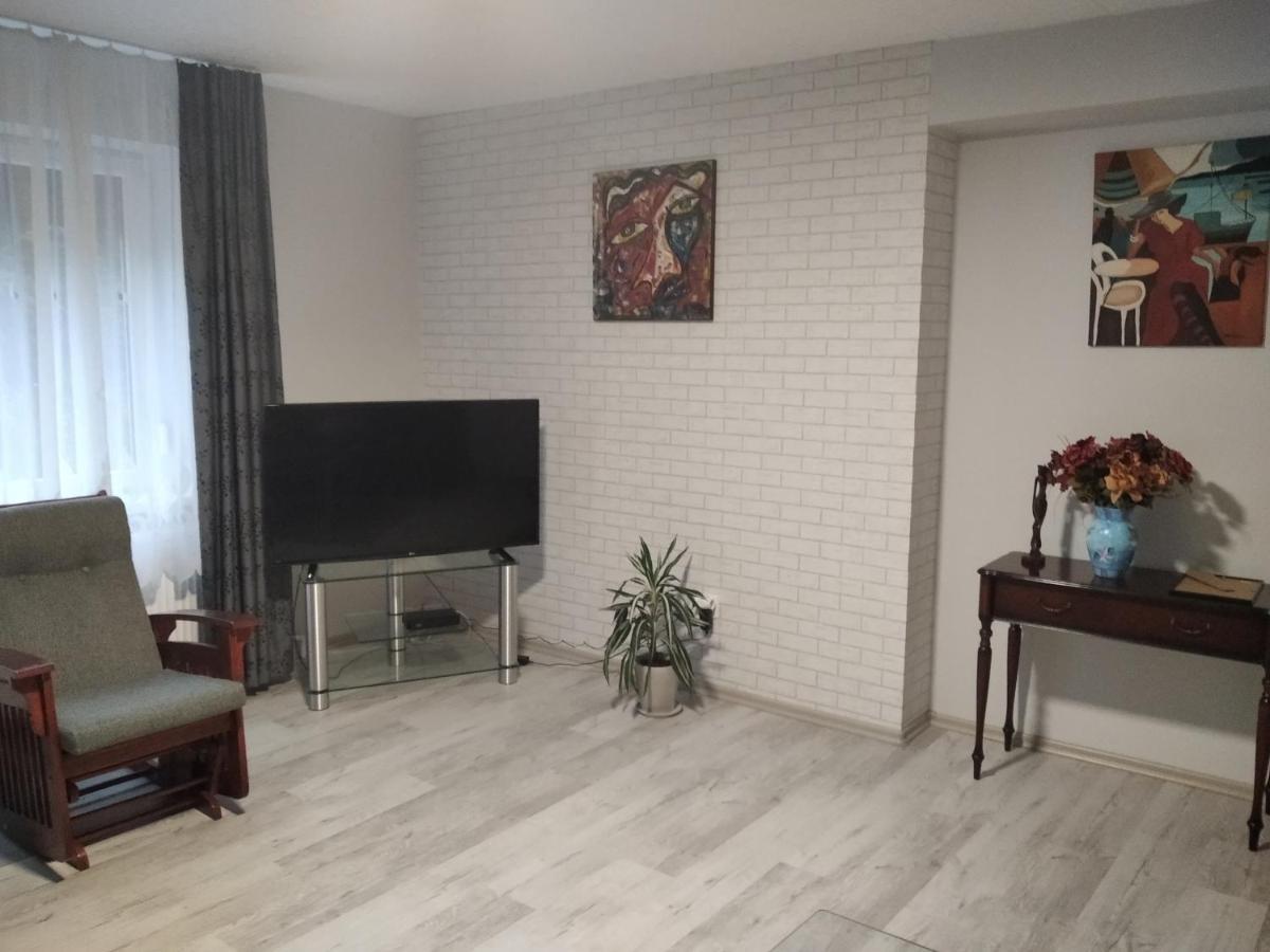 チェホチネクApartament 42Cアパートメント エクステリア 写真